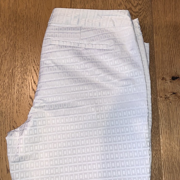 Banana Republic Ryan fit capri pants - Picture 5 of 5